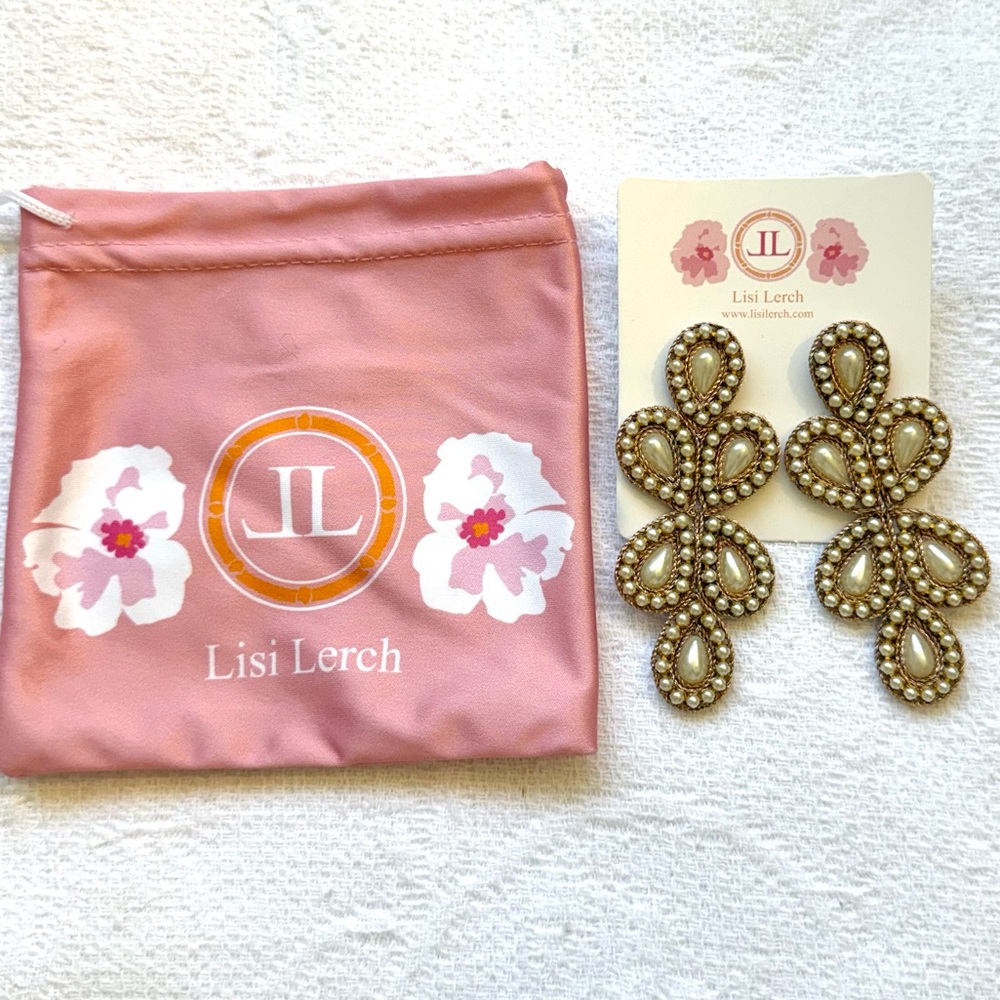 Lisi Lerch Pearl Statement Earrings Gold Tone Teardrop Pearl Drop Party Jewelry - Picture 2 of 3